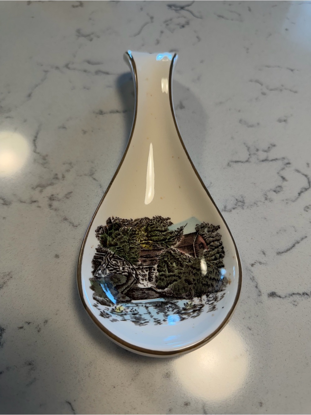 Johnson Brothers Friendly Village Spoon Rest VTG Discontinued